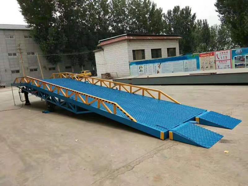 保定汽车登车桥